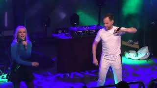 Da Buzz - Paradise (Viking Line 190124)