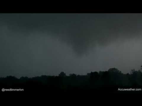 4K video of tornadoes in northern Illinois on June 22, 2016!
