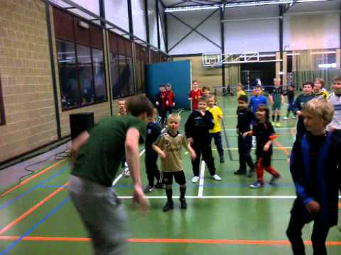 Paaskamp Verbroedering Zwijndrecht: Dansje als cooling down
