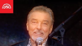 Videoklip: Karel Gott - Země vstává s textom piesne Videoklip Karel Gott - Země vstává s textom piesne