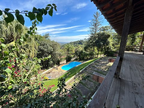 Vídeo - Chácara com 2 dormitórios, 1557 m² - venda por R$ 790.000,00 ou aluguel por R$ 3.500,00/mês - Condomínio Sitio do Engenho - Araçariguama/SP - Chácara em Bom Jardim, Araçariguama - para locação e à venda - Janaina G A Marques Imóveis - ME