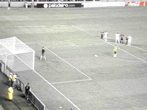 2º Gol de Paulo Baier Pênalti - Furacão 4x2 Roma Apucarana 30/01/11 - Camp. Paranaense