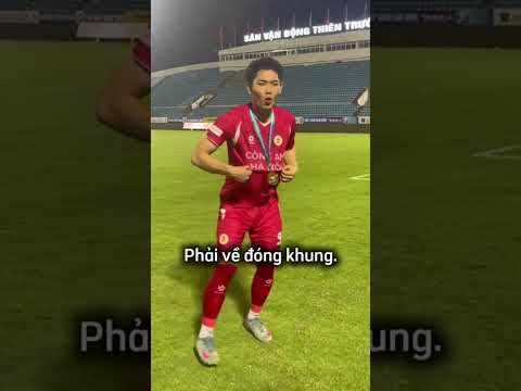Đình Bắc bị chỉ trích kẹt sỉ khi CĐV xin áo mà không cho