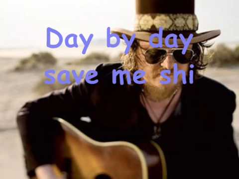 Artisti uniti per l'Abruzzo - Domani (21 04 2009) + testo