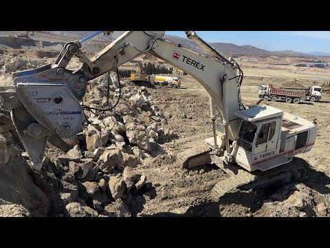 Terex RH30F Excavator Working On Mines With Xcentric Ripper - Sotiriadis Mining Works - 4k