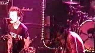 Backyard Babies - Alright To Smile (live)