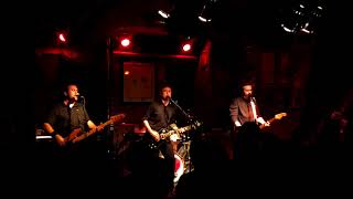 THE STEREO - New Tokyo Is Calling