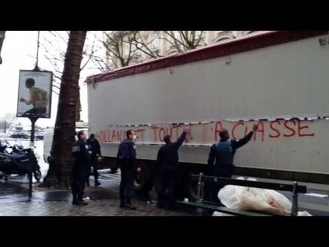 Vineee poliția! Și... șterge mizeriaaa! (VIDEO)