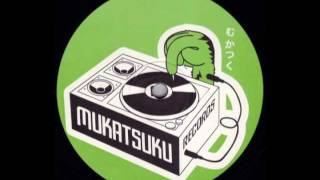 Makoto & Kez Ym Feat. Takumi Kaneko - Chameleon (Side A1)