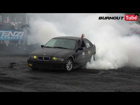 Finał pokazu mocy klasa STREET 1 Miejsce "ZIÓŁEK" BMW E36 328 Compact - Majówka z BMW Toruń 2019