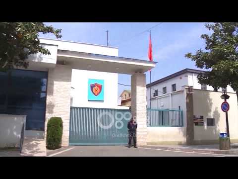 RTV Ora - Zbardhet dëshmia e taksistit të marrë peng: Paratë i kisha për shkollën e vajzës