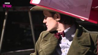 Doctor Who Confidential - Mark Gatiss est transform� en Gantok