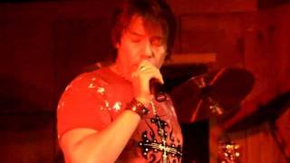 2008-LEAVE THE LIGHT ON