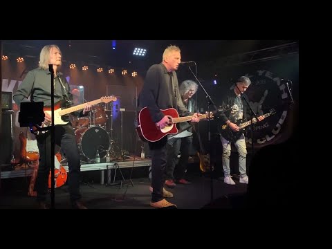 Jökke & Personalen 2025 - Blinkar blå