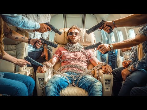 Everyone on the Plane Was a Killer… and They Were Hunting One Girl