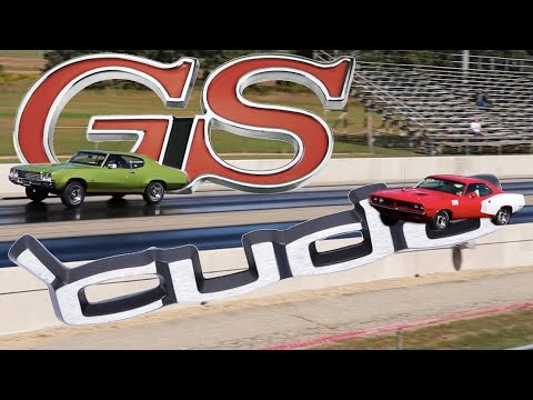 1971 Plymouth Cuda vs 1971 Buick Gran Sport Stage 1 PURE STOCK DRAG RACE - no commentary