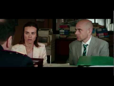 Tutti contro tutti - Clip Hanno occupato casa nostra | HD