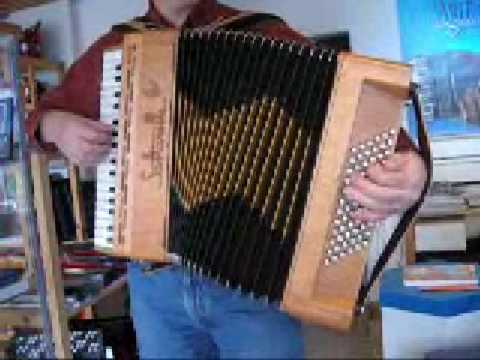 Saltarelle Cleggan - www.AkkordeonService.de