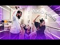 FOOD FIGHT IN THE ROYAL FAMILY HOUSE