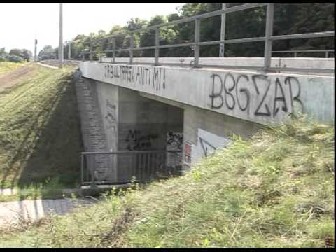 Schmierereien an Brücke - RAN1