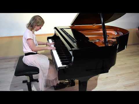 Zofia Szuman : F. Burgmuller - Etiuda op. 109 nr 15 Les Sylphes