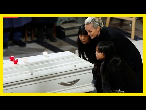 Hommage à johnny hallyday : les larmes de david, l’émotion de laeticia, les mots de line renaud