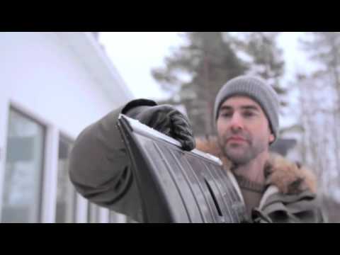 Fiskars X-series stūmiklis sniegui video