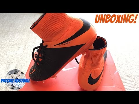 Unboxing Nike Hypervenom Phantom 2 Leather FG (Tech Craft)