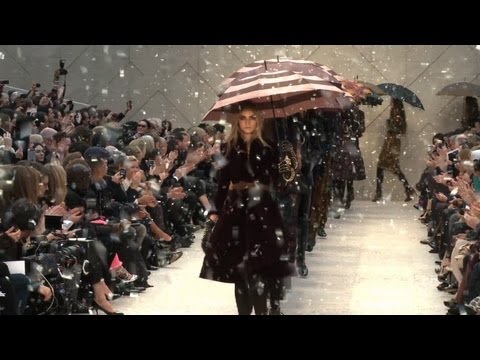 London / Burberry Prorsum Ready-To-Wear Fall/Winter 2012/13 (fashion show and interviews)