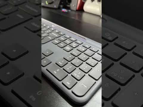 Logitech presenta el Signature Slim Solar+ K980, un teclado que se alimenta de la luz