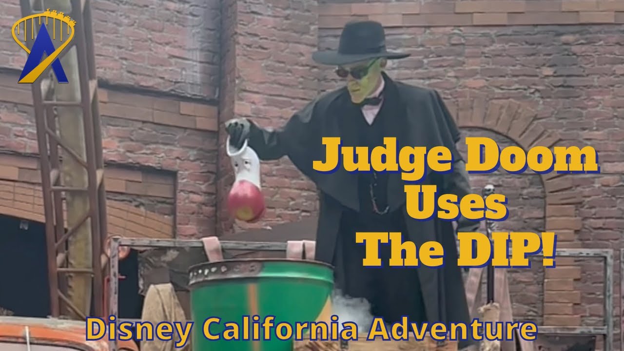 MyDisneyFix | Judge Doom at Oogie Boogie Bash | Attractions Magazine
