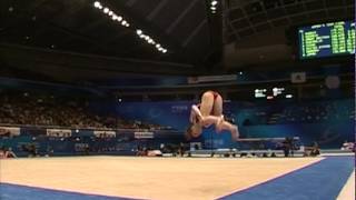 mckayla maroney being a bad ass @ 2011 team final floor 1.5 to double back