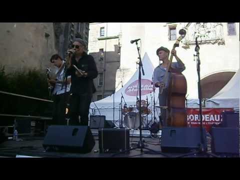 Action Jazz - Fête de la Musique 2012 - Bordeaux Place du Palais - The Howlin' Blues Trio - 02