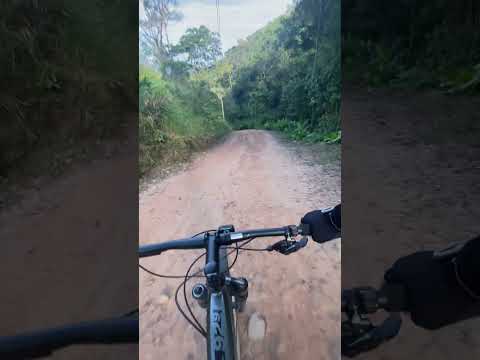 Descendo o morro do Joel em Tijucas/SC