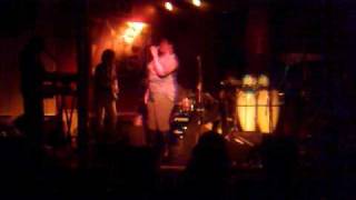 Show Me - Mary Pearce Live At Halo Bar