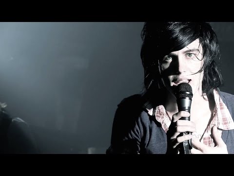 Sleeping With Sirens - If I'm James Dean, You're Audrey Hepburn (Official Music Video)