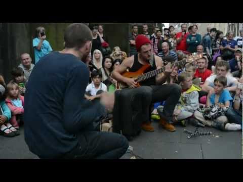 Dave Crowe & Wojtek Gasiorowski  beatbox and bass  Edinburgh Festival 2012