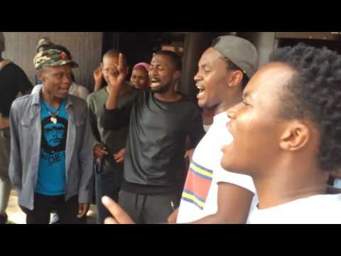 Nobody wanna see us together..... Amla victory celebration