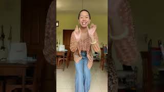 Download lagu Styling ✨DANGDUTTT✨ pakai kebaya 35rban!!! 😚🤎 #shorts #ytshorts #styling #kebaya #explore #fyp mp3