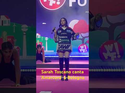 Sarah Toscano canta ‘Amarcord’ a Bologna