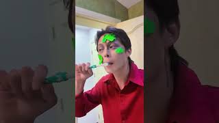不要为自己的外表感到焦虑。#小丑 #天使 #超人不会飞 #shorts
