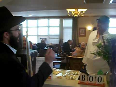 Rabbi Boruch Hecht - spreads the word of Baruch Hashem!