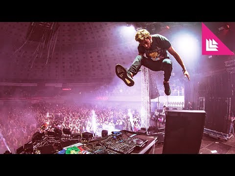 Kura & Syzz — Calcutta