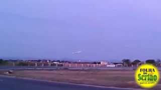 preview picture of video 'Avião monomotor realiza pouso forçado na cidade de Sousa'