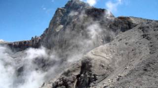 preview picture of video 'Crater del Volcán Copahue'