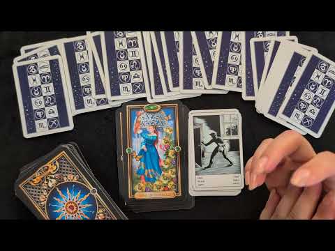 ALL ZODIAC SIGNS 🔮 Weekend August 29-31 ✨ Tarot Oracle