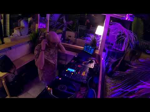 Phi Radio x JFF w/ Markey Funk