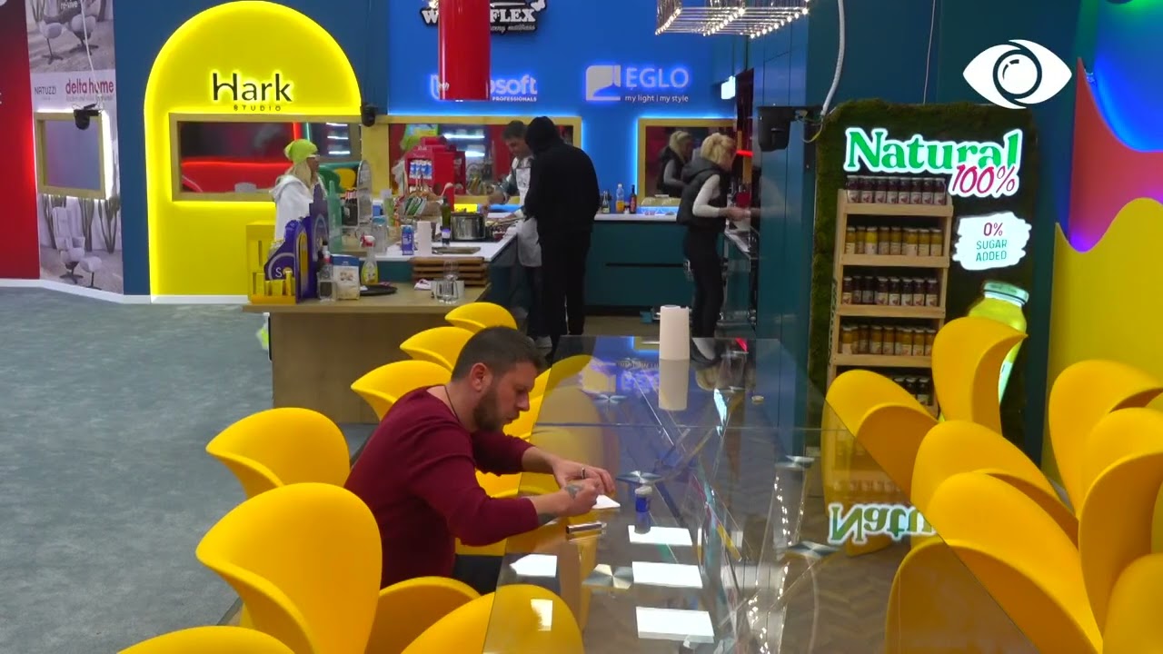 Spektakli i së premtes/ Tani shkruan stand up-in që do interpretojë