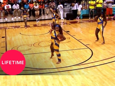 Bring It!: Stand Battle: Dancing Dolls vs. Dazzlin Starz - Medium (Season 1, Episode 21) | Lifetime