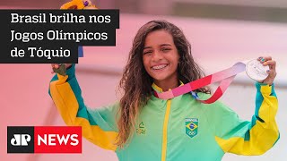 Rayssa Leal faz história no skate para o Brasil no Japão